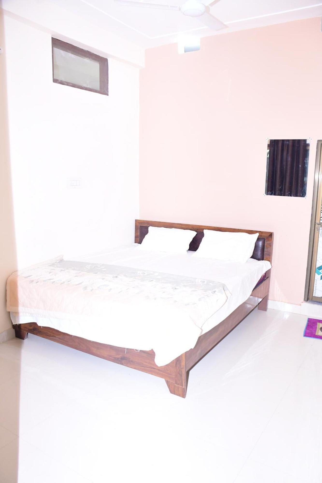 Shree Ram Hotel Ayodhya Eksteriør bilde
