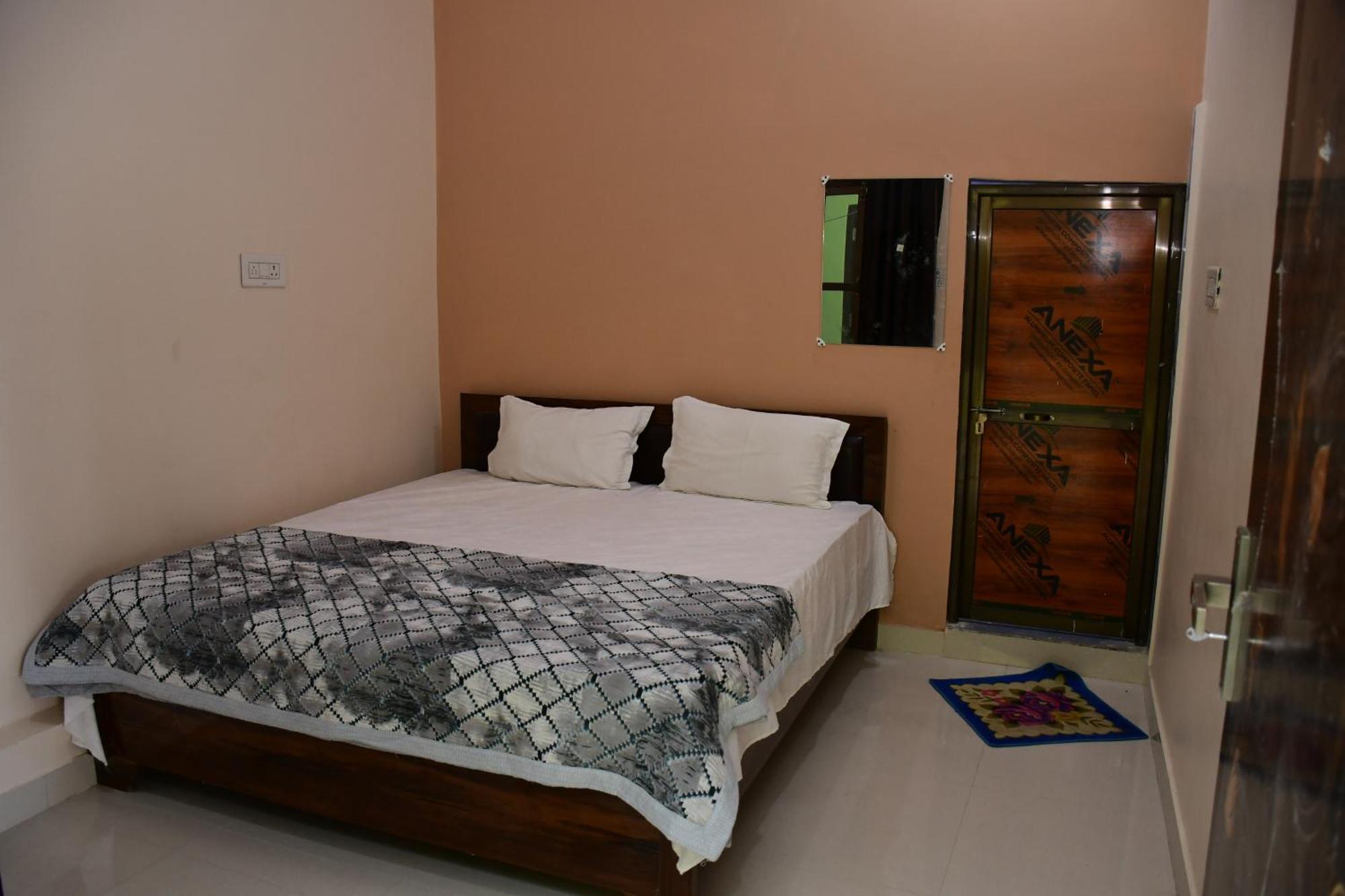 Shree Ram Hotel Ayodhya Eksteriør bilde