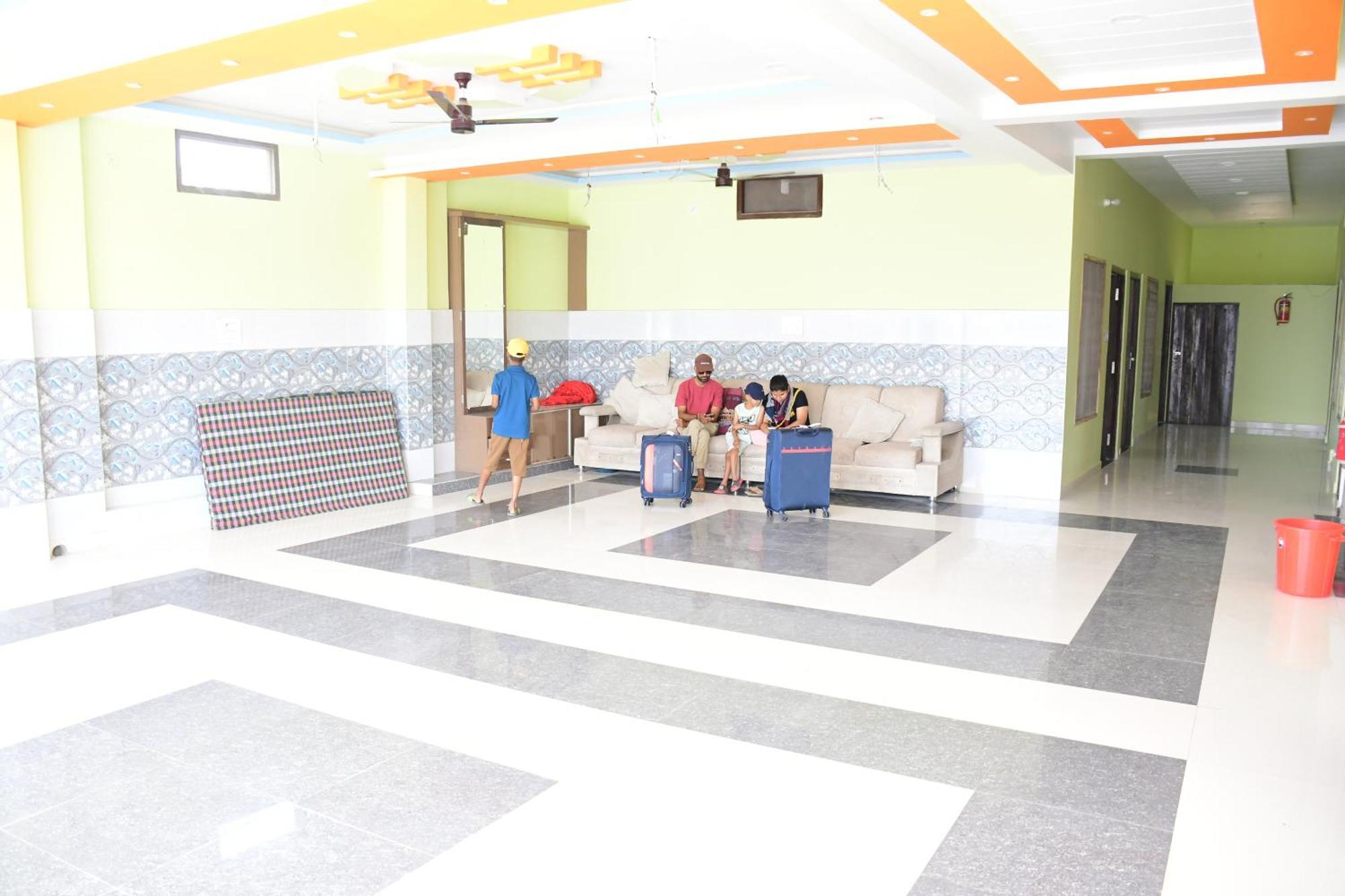 Shree Ram Hotel Ayodhya Eksteriør bilde